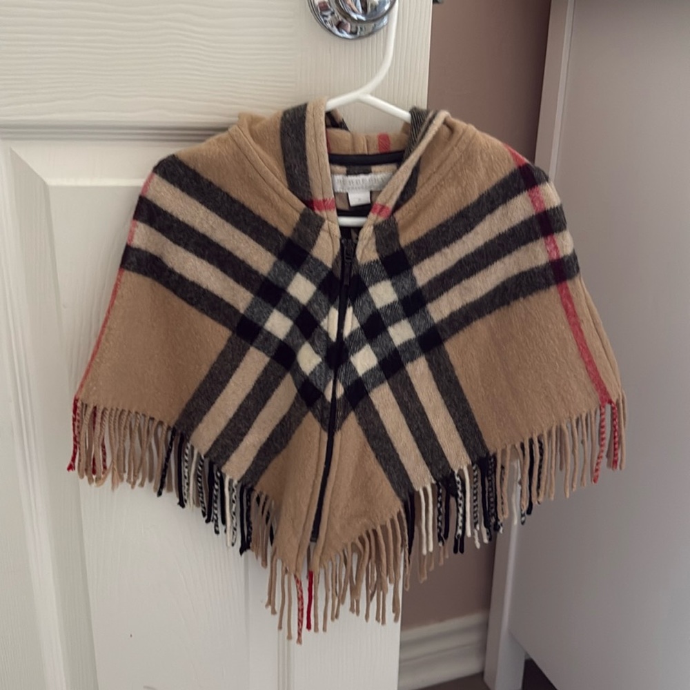 Burberry wool cape